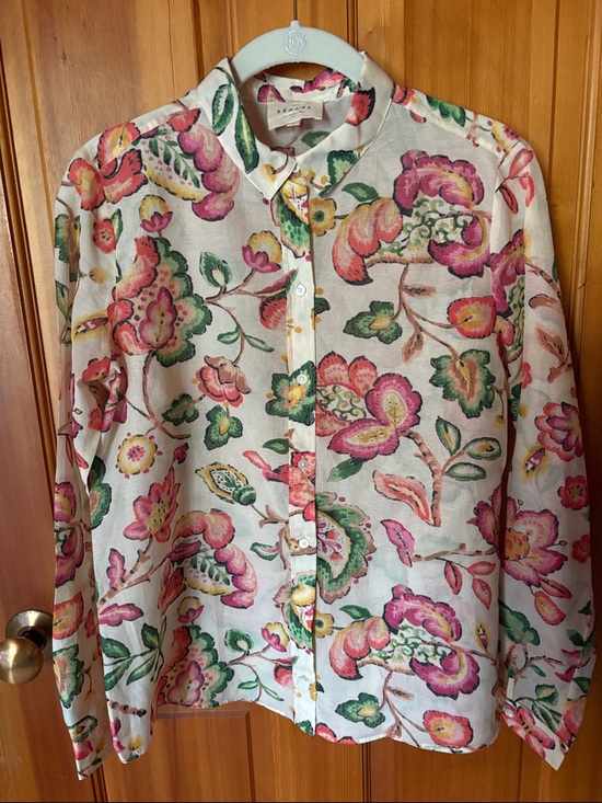 Sezane Tops - Sezane Piero blouse size 34. Lightweight cotton/silk blend. Like new condition